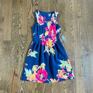 NWT Vince Camuto Floral Dress Size 6